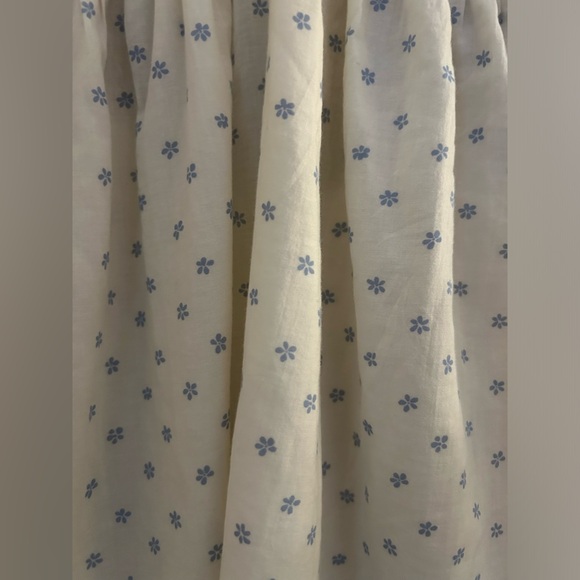 American Eagle Floral Mini Dress with Cutouts Medium - Picture 4 of 4